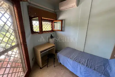 Villa in vendita, via Alessandro Santini,, Roma