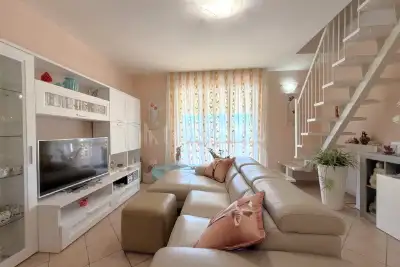 Casa in vendita, Piazza per la Concordia, Desenzano del Garda