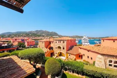Casa in vendita, Via Porto Vecchio, Arzachena