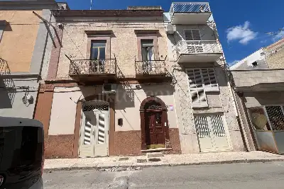 Casa Indipendente in vendita, Vico III Addolorata 23, Cerignola