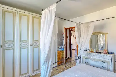 Casa in vendita, Via Statale, Marchirolo