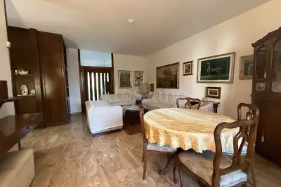 Casa in vendita, Via Tommaso Gulli, Milano