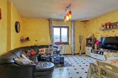 Casa in vendita, Via Libertà, Cugliate-Fabiasco