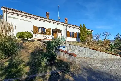 Villa in vendita, Cairo Montenotte via Sant'Anna 9/a, Cairo Montenotte