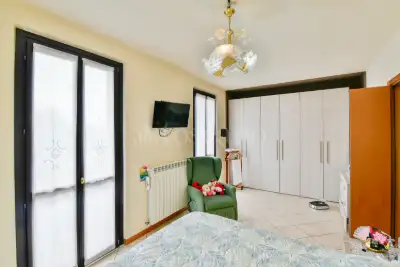Villino a Schiera in vendita, Via Fontanella, Longone al Segrino