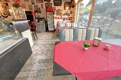 Negozio in vendita, Via portuense , Roma