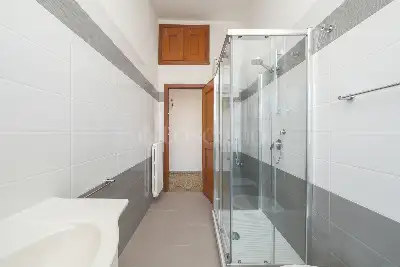 Casa in vendita, Via Comiso, Roma