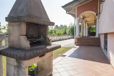 Villa in vendita, Via Aldo Moro, Provaglio d'Iseo