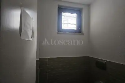 Negozio in affitto, Viale dello Statuto, Latina