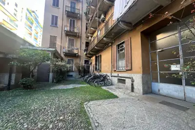 Casa in vendita, Via Messina, Milano