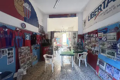 Negozio in vendita, Via Lago di Nicito , Catania