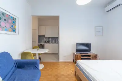 Casa in vendita, Via Pompeo Litta, Milano