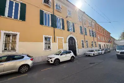 Casa Indipendente in vendita, Piazza Tebaldo Brusato, Brescia