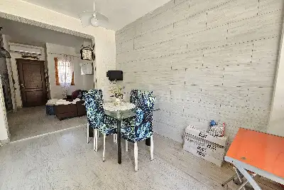 Villino a Schiera in vendita, Via Lago di Como, Pomezia