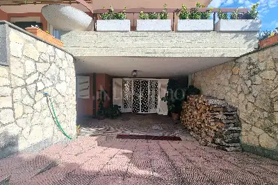 Villa in vendita, Via Montiglioni, Grottaferrata