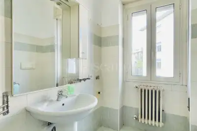 Casa in vendita, Via Guglielmo Marconi, Brescia