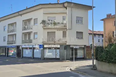 Negozio in vendita, Via Ginevrina Fossano, Cantù
