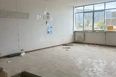 Negozio in vendita, Via Pertini, Avezzano