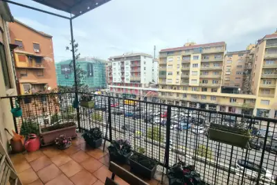 Casa in vendita, Via Tuscolana, Roma