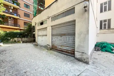 Casa in vendita, Via Francesco Algarotti, Roma