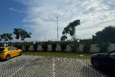 Casa in vendita, Via Torcegno, Roma