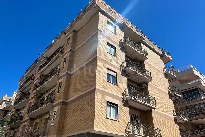 Casa in vendita, Via Alcide Pedretti, Roma