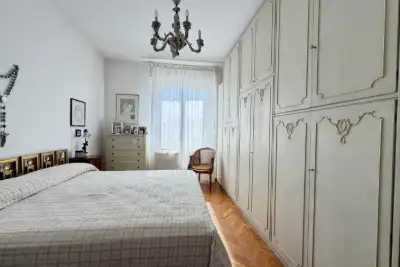 Casa in vendita, Via Pisanello, Milano