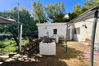 Casa Indipendente in vendita, Piazza Vittorio Veneto, Sant'Agata li Battiati