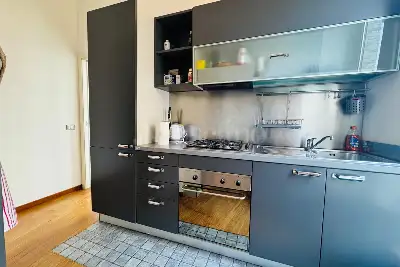 Casa in vendita, Viale Gabriele D'Annunzio, Milano