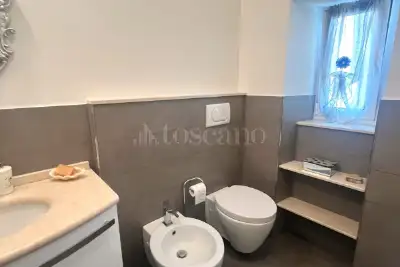 Casa in vendita, Via Romana di Quarto, Genova