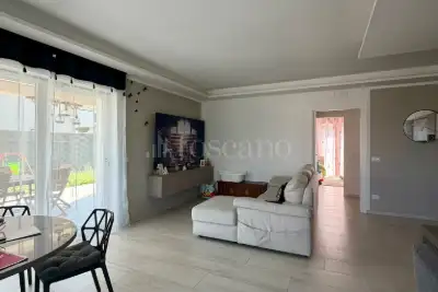 Villa Bifamiliare in vendita, Viale Unità d'Italia, Aiello del Sabato