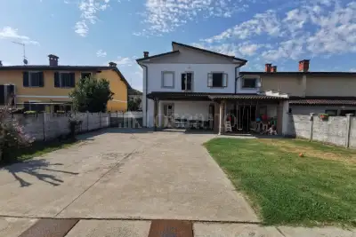 Casa Indipendente in vendita, Via Canova, Verrua Po