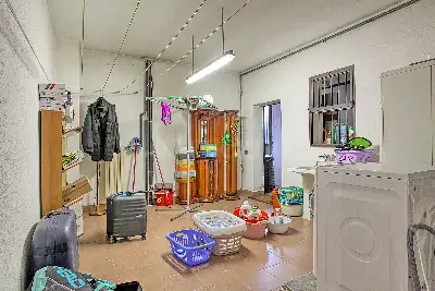 Villa in vendita, Via Ferruccio Pellini, Marchirolo