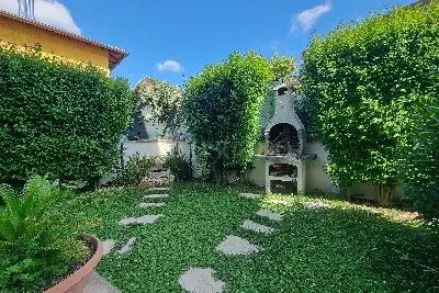 Casa in vendita, Grottaferrata Via Rossano Calabro, Grottaferrata