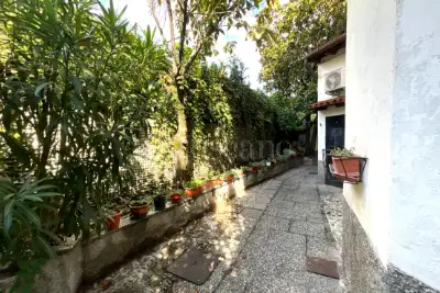 Casa in vendita, Via Comune Antico, Milano