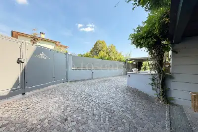 Casa Indipendente in vendita, Via Cave, Botticino
