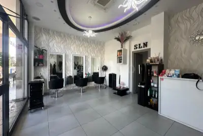 Attività Commerciale in vendita, Piazza San Giovanni Bosco, Roma