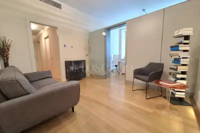 Casa in vendita, Via Carlo Poma, Milano