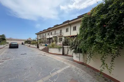 Villino a Schiera in vendita, Via Taranto, San Giovanni la Punta