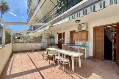 Casa in vendita, Viale Jannuzzo, Giardini-Naxos