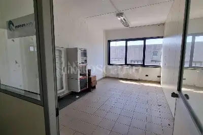 Capannone in vendita, Via G. Curioni, Galgagnano