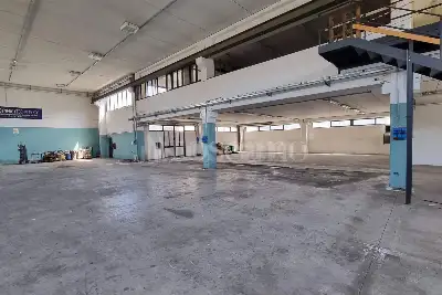 Capannone in vendita, Via G. Curioni, Galgagnano