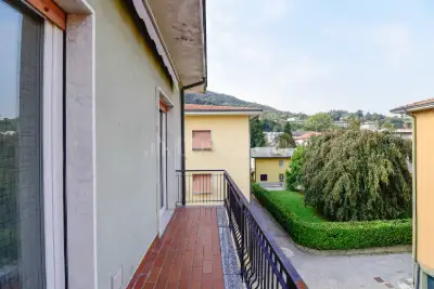 Casa in vendita, Via Francesco Borromini, Como