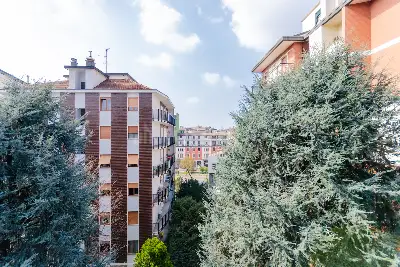 Casa in vendita, Via Lario, Milano