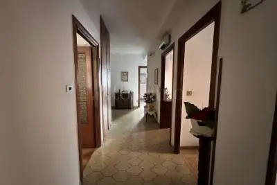 Casa in vendita, Via Lago della Regina, Tivoli