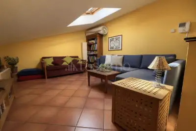 Villa in vendita, Via Lauregno, Roma