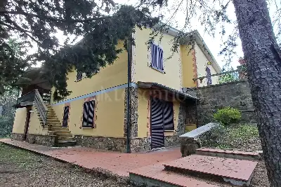Villa Plurifamiliare in vendita, Massa  Marittima, Massa Marittima