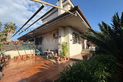 Villa Bifamiliare in vendita, Via delle Vigne di Morena, Ciampino