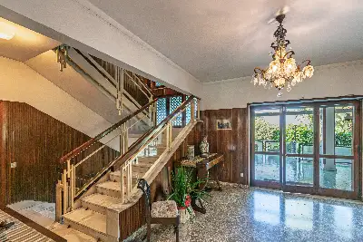 Villa Bifamiliare in vendita, Viale dell'Esperanto, Roma