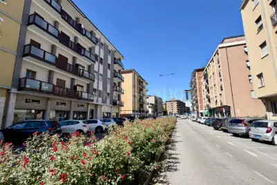 Casa in vendita, Via Repubblica Argentina, Brescia